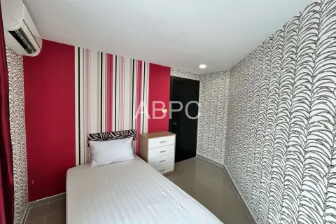 Condominio de 2 dormitorios en Jomtien Beach, Pattaya, Tailandia № 211801 - foto 4
