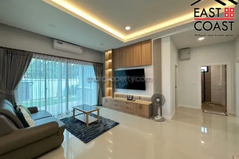 Casa de 3 dormitorios en Pattaya, Tailandia № 213567 - foto 7