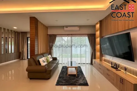 Casa de 3 dormitorios en Pattaya, Tailandia № 213567 - foto 8