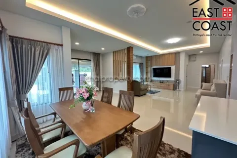 Casa de 3 dormitorios en Pattaya, Tailandia № 213567 - foto 10