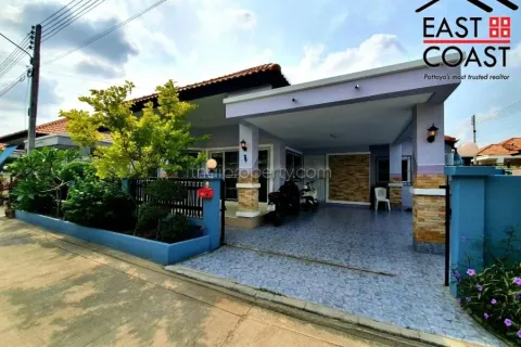 Casa de 3 dormitorios en Pattaya, Tailandia № 213565