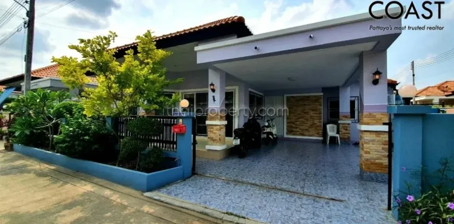 Casa de 3 dormitorios en Pattaya, Tailandia № 213565