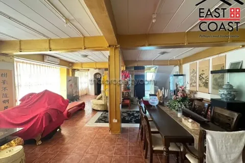 Local comercial 128 m2 en Jomtien Beach, Pattaya, Tailandia № 213566 - foto 16