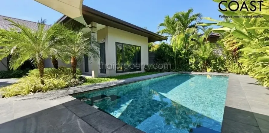 Casa de 3 dormitorios en Pattaya, Tailandia № 213564