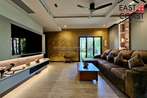 Casa de 3 dormitorios en Pattaya, Tailandia № 213564 - foto 11