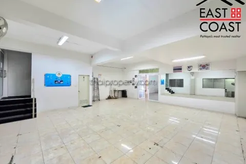 Local comercial en Pattaya, Tailandia № 213568 - foto 12