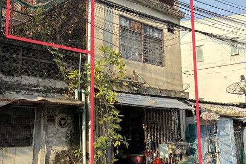 Townhouse in Phra Khanong, Bangkok, Thailand 4 bedrooms № 159060 - photo 4