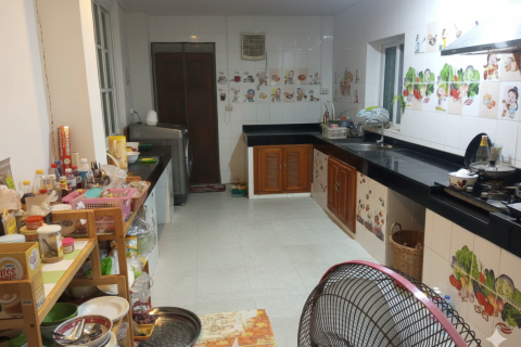 Дом в Накхонпханоме, Таиланд с 3 спальнями № 159059 - фото 3