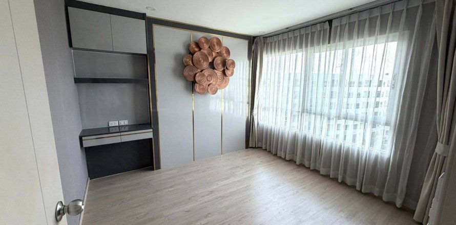 Студия в кондо в Пхракханонге, Бангкок, Таиланд № 159064