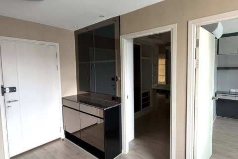 Студия в кондо в Пхракханонге, Бангкок, Таиланд № 159064 - фото 3