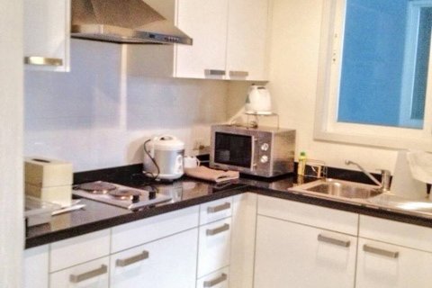 Condo in Bangkok, Thailand, 1 bedroom  № 117080 - photo 10