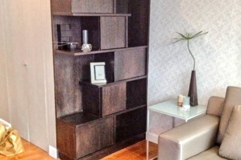 Condo in Bangkok, Thailand, 1 bedroom  № 117080 - photo 6