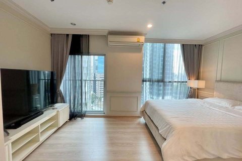 Condo in Huai Khwang, Bangkok, Thailand, 2 bedrooms  № 161757 - photo 4