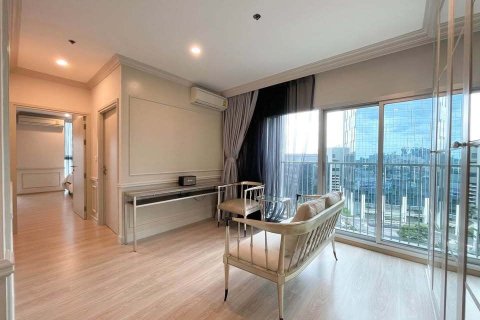 Condo in Huai Khwang, Bangkok, Thailand, 2 bedrooms  № 161757 - photo 3