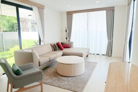 Villa in Lat Phrao, Bangkok, Thailand 4 bedrooms № 161754 - photo 3