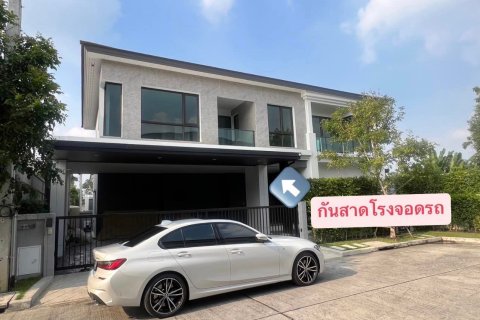 House in Nonthaburi, Thailand 4 bedrooms № 161755 - photo 5