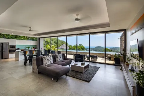 Penthouse in Phuket, Thailand 3 bedrooms № 161759