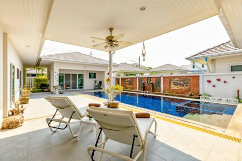 Villa à Hua Hin, Thaïlande 6 chambres № 172951 - photo 5