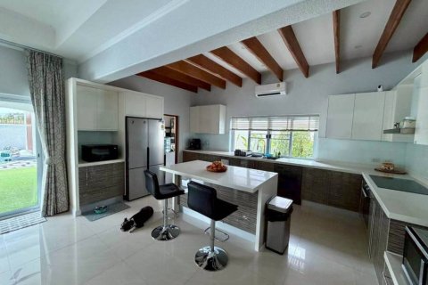 Villa à Pattaya, Thaïlande 3 chambres № 172952 - photo 3