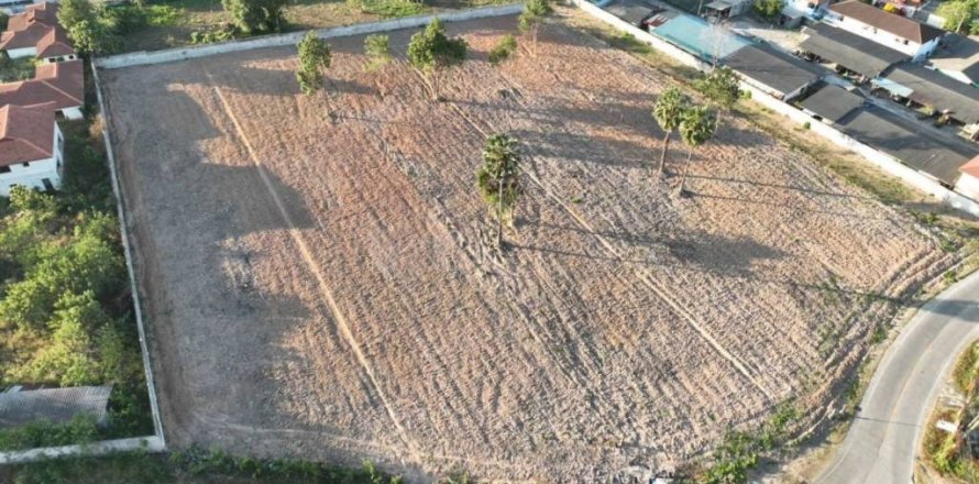 Земельный участок в Паттайе, Таиланд  № 172949