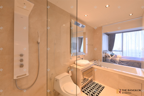 Condo in Bangkok, Thailand, 2 bedrooms № 184203 - photo 4