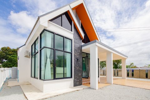 Вилла в Паттайе, Таиланд с 2 спальнями  № 150949 - фото 2