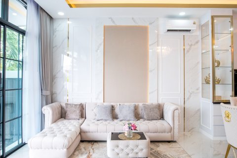 Вилла в Паттайе, Таиланд с 4 спальнями  № 150951 - фото 7