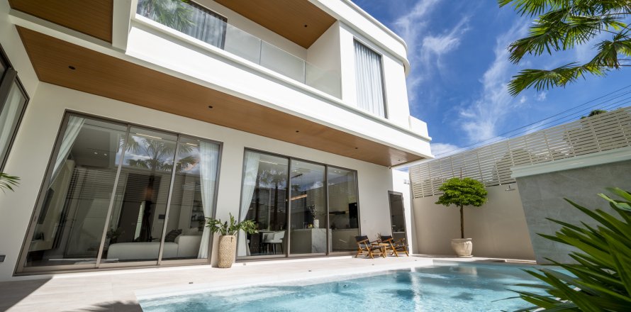 Villa à Pattaya, Thaïlande 4 chambres № 150950