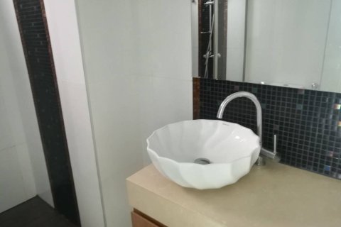 Condo sur Jomtien Beach, Pattaya, Thaïlande, 1 chambre  № 204338 - photo 8