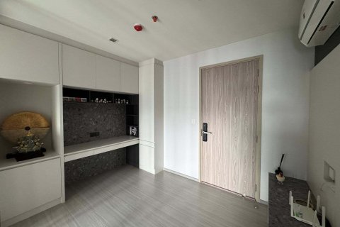 Студия в кондо в Бангкоке, Таиланд № 153377 - фото 3