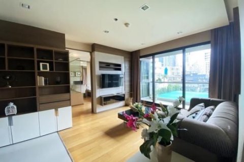 Кондоминиум с 2 спальнями в Банг Раке, Бангкок, Таиланд № 163428 - фото 2