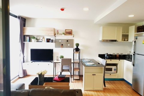 Studio dans le Condo à Bang Kho Laem, Bangkok, Thaïlande  № 163427 - photo 6