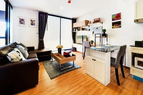 Studio dans le Condo à Bang Kho Laem, Bangkok, Thaïlande  № 163427 - photo 2