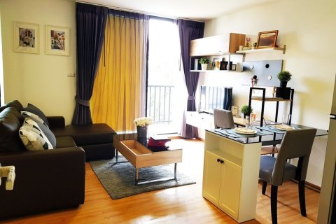 Studio dans le Condo à Bang Kho Laem, Bangkok, Thaïlande  № 163427 - photo 8