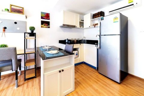 Studio dans le Condo à Bang Kho Laem, Bangkok, Thaïlande  № 163427 - photo 5