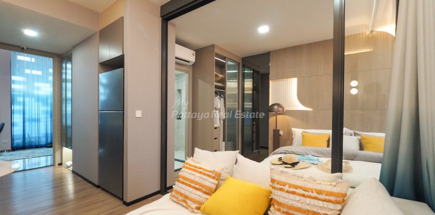 Condo in Bang Lamung, Thailand, 1 bedroom  № 161407
