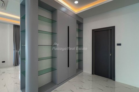 Дом в Банг Ламунге, Таиланд с 3 спальнями  № 161408 - фото 15