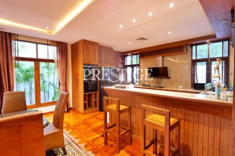 บ้านในพัทยา, ประเทศไทย 4 ห้องนอน № 198595 - รูปถ่าย 10