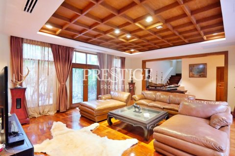 บ้านในพัทยา, ประเทศไทย 4 ห้องนอน № 198595 - รูปถ่าย 3