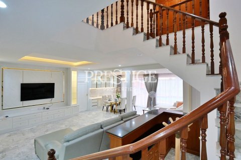 บ้านในพัทยา, ประเทศไทย 4 ห้องนอน № 198597 - รูปถ่าย 16