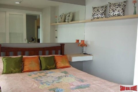 Apartment in Bangkok, Thailand 1 bedroom № 192790 - photo 3