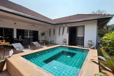 Casa de 4 dormitorios en Pattaya, Tailandia № 211338 - foto 22