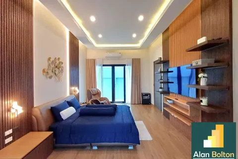 Casa de 3 dormitorios en Pattaya, Tailandia № 211342 - foto 12