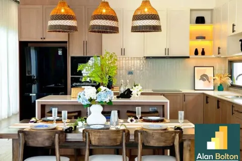 Casa de 3 dormitorios en Pattaya, Tailandia № 211341 - foto 4
