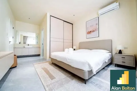 Casa de 6 dormitorios en Pattaya, Tailandia № 211339 - foto 8