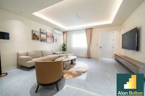 Casa de 6 dormitorios en Pattaya, Tailandia № 211339 - foto 14