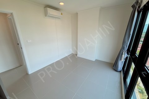 Apartment in Hua Hin, Thailand 2 bedrooms № 194830 - photo 6