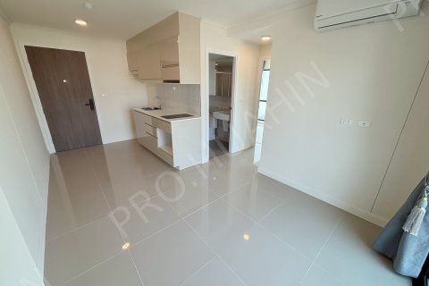 Apartment in Hua Hin, Thailand 2 bedrooms № 194830 - photo 2