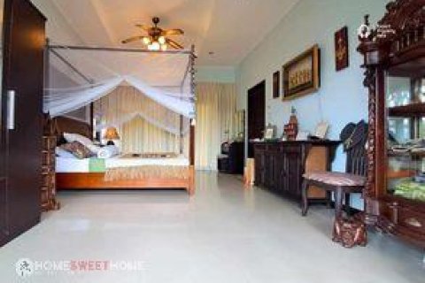 Villa in Ko Samui, Thailand 3 bedrooms № 179932 - photo 12