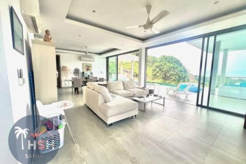 Villa in Ko Samui, Thailand 3 bedrooms № 179928 - photo 6